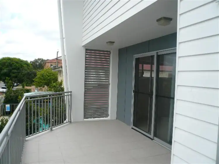 Fifth view of Homely townhouse listing, 1/11 Huddart St, Alderley QLD