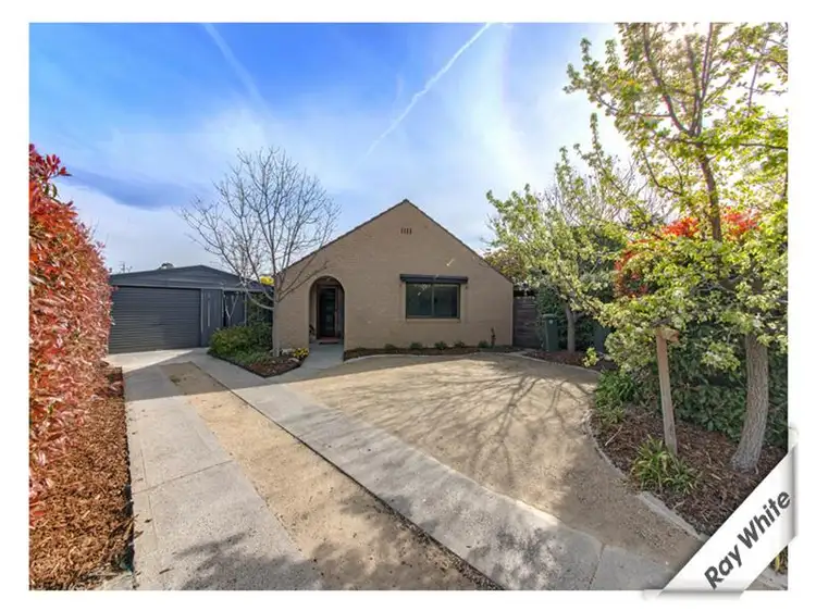 Second view of Homely house listing, 8 Wragge Pl, Florey ACT