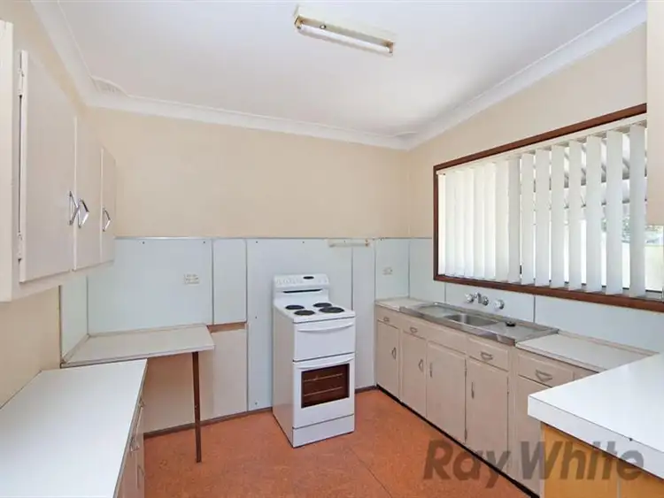Fourth view of Homely house listing, 18 Parkside Dr, Charmhaven NSW
