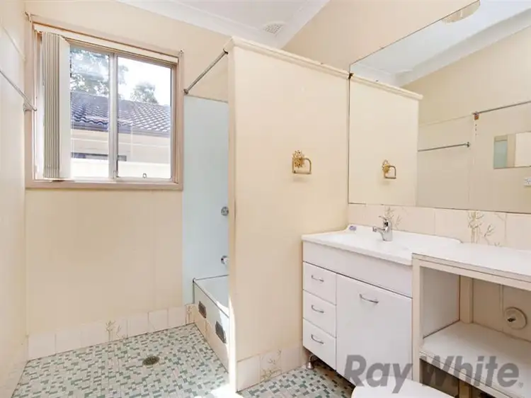 Seventh view of Homely house listing, 18 Parkside Dr, Charmhaven NSW