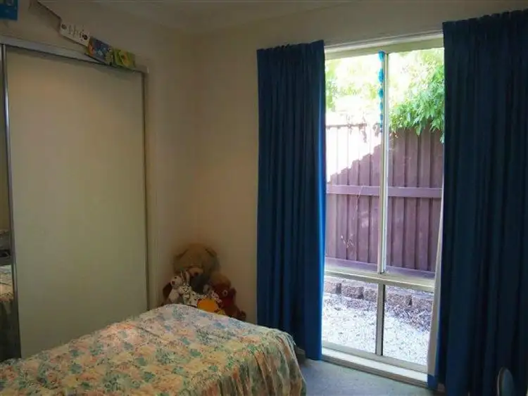 Seventh view of Homely house listing, 1 Ontario Ct, Oxenford QLD