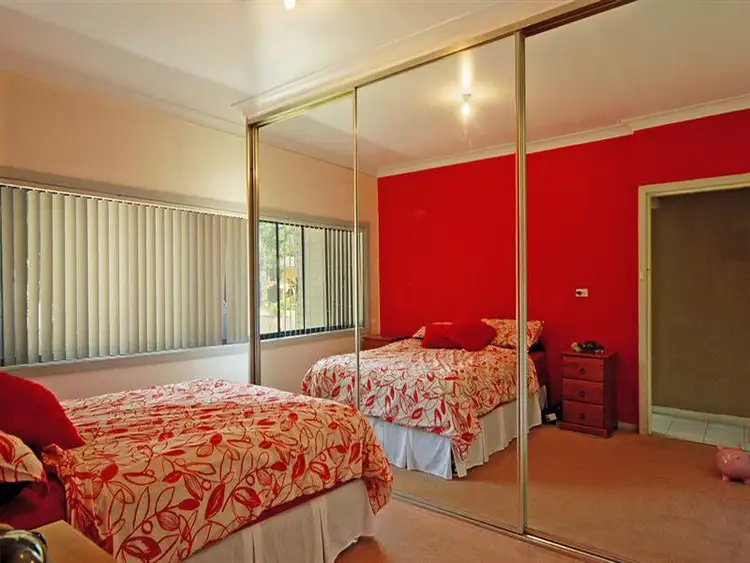 Fifth view of Homely house listing, 15 Windang Rd, Primbee NSW