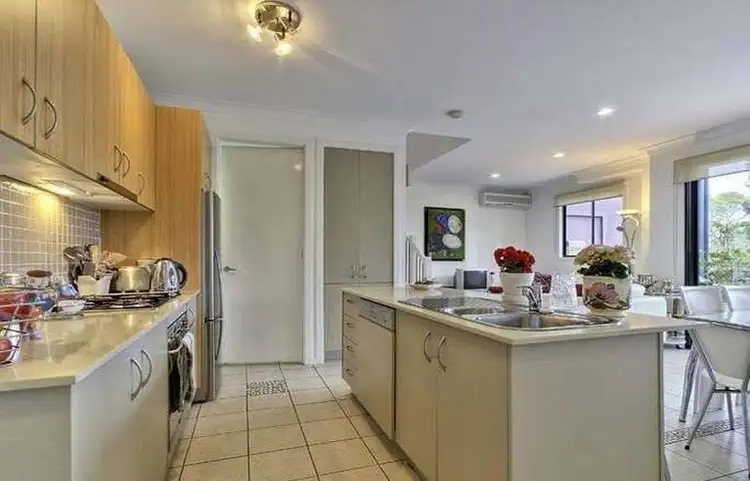 Second view of Homely townhouse listing, 8/14 Simon Street, Yeronga QLD 4104