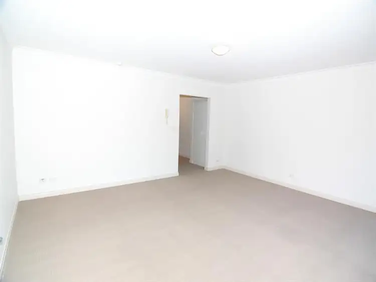 Third view of Homely unit listing, 18/33-35A Sherbrook Rd, Hornsby NSW