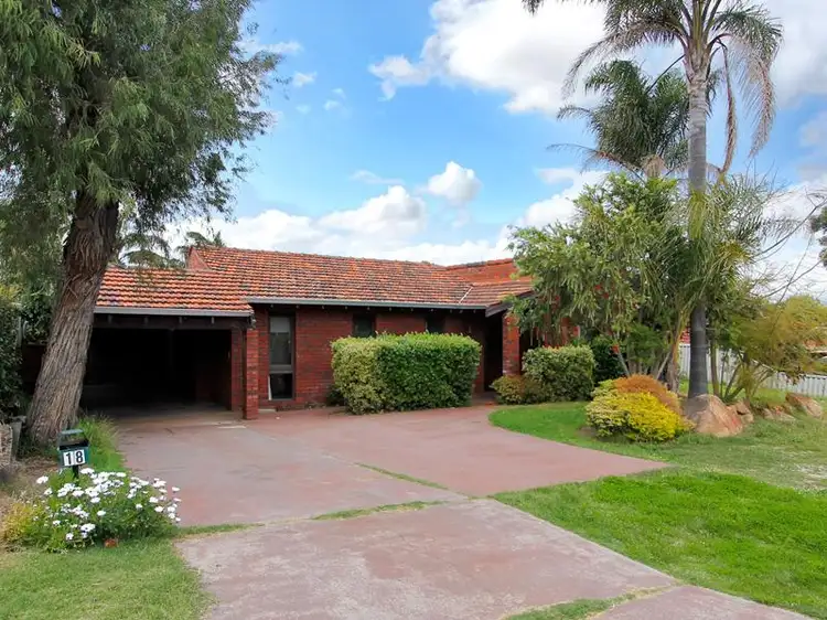 18 Madrona Cres, Greenwood WA