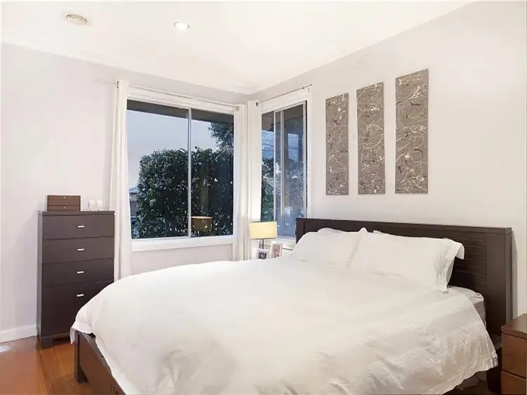 Fifth view of Homely house listing, 3 Karingal Cres, Aspendale VIC
