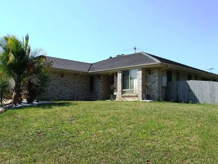 13 Sugar Coast Dr, Glass House Mountains QLD