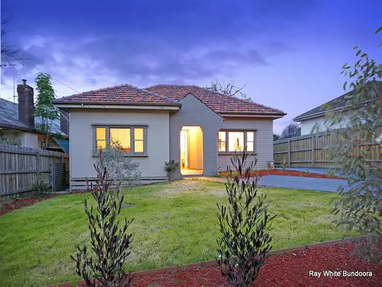 1/42 Fairlie Ave, Macleod VIC