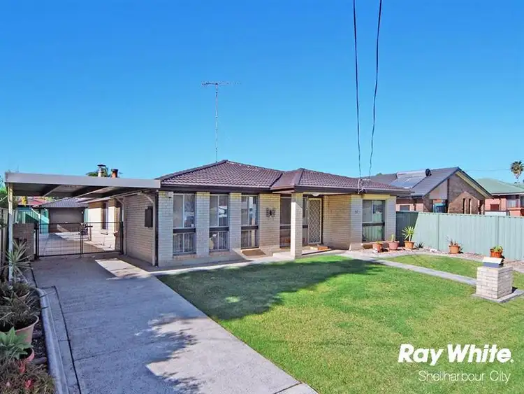 57 Messenger Rd, Barrack Heights NSW