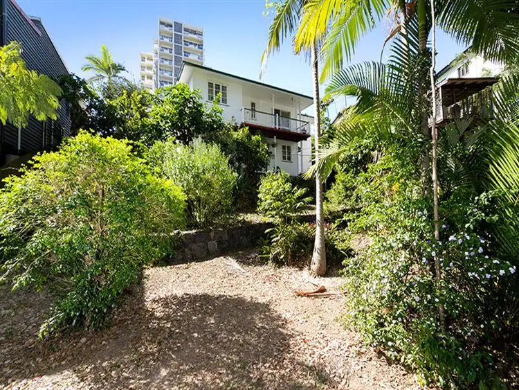 Second view of Homely house listing, 181 Dornoch Tce, Highgate Hill QLD