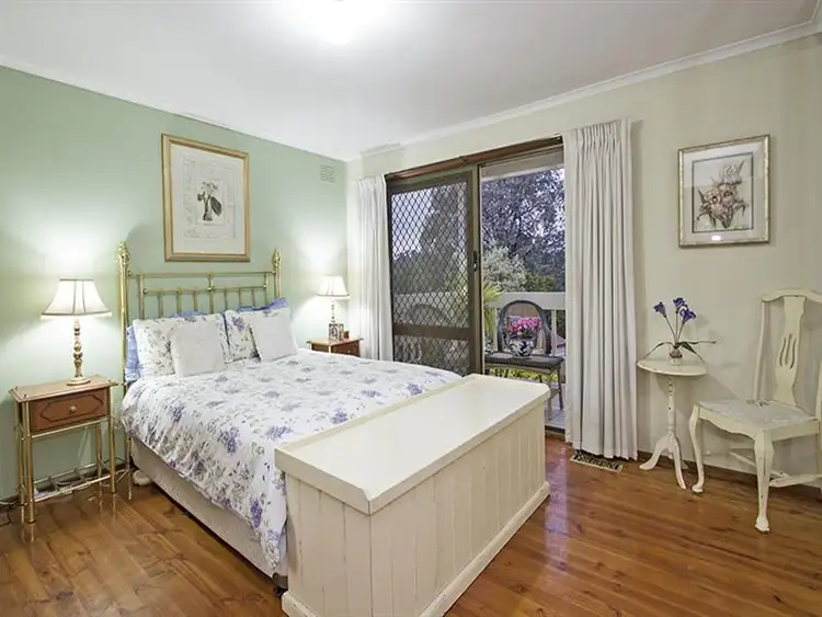 Fifth view of Homely house listing, 2 Moorina Ct, Saint Helena VIC