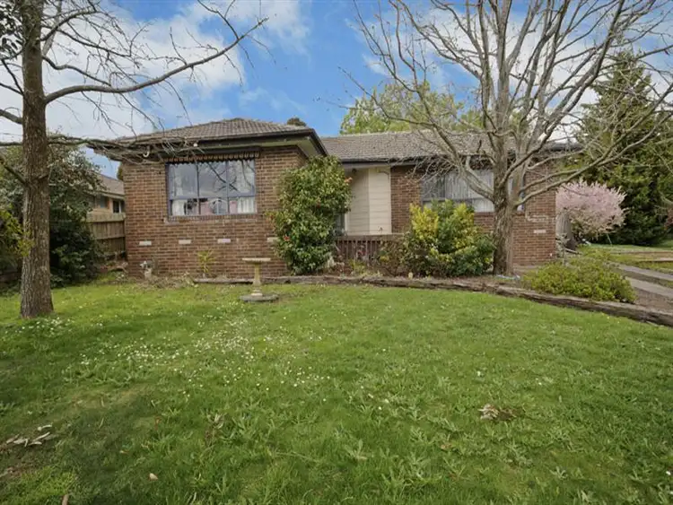 32 VISTA Dr, Chirnside Park VIC