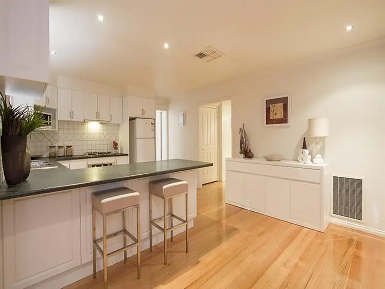 Main view of Homely unit listing, 1/11 Souter St, Eltham VIC