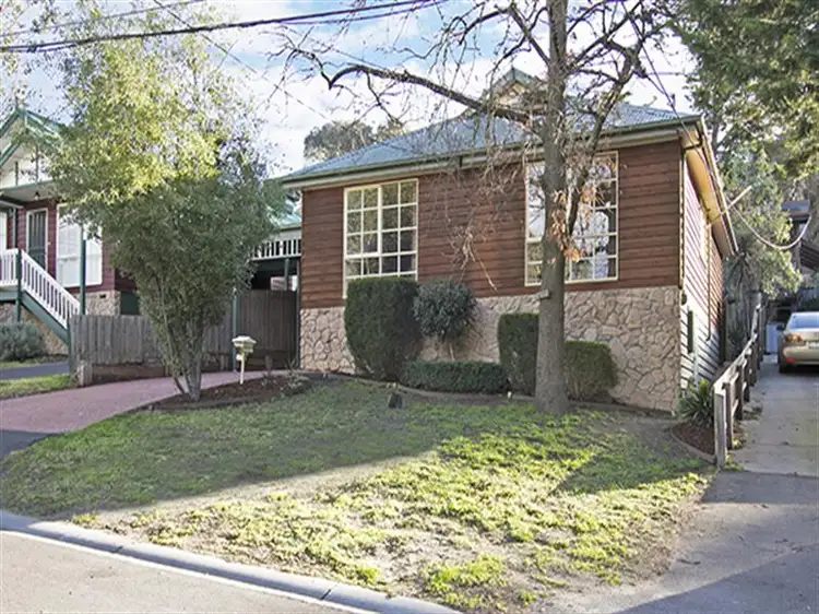 Third view of Homely unit listing, 1/11 Souter St, Eltham VIC