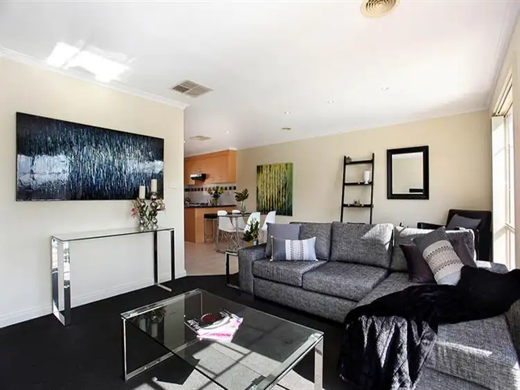 61 Gabonia Ave, Watsonia VIC