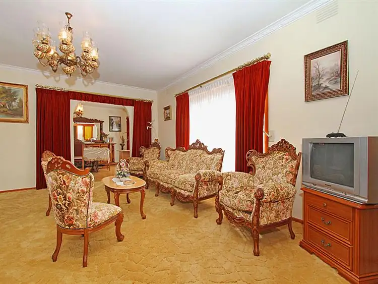 Fifth view of Homely house listing, 16 Winamurra Cres, Thomastown VIC