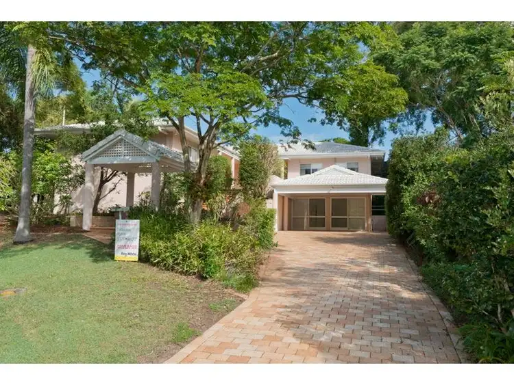 25 Marston Ave, Indooroopilly QLD