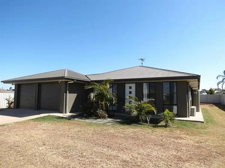 44 Mayfair Dr, Emerald QLD