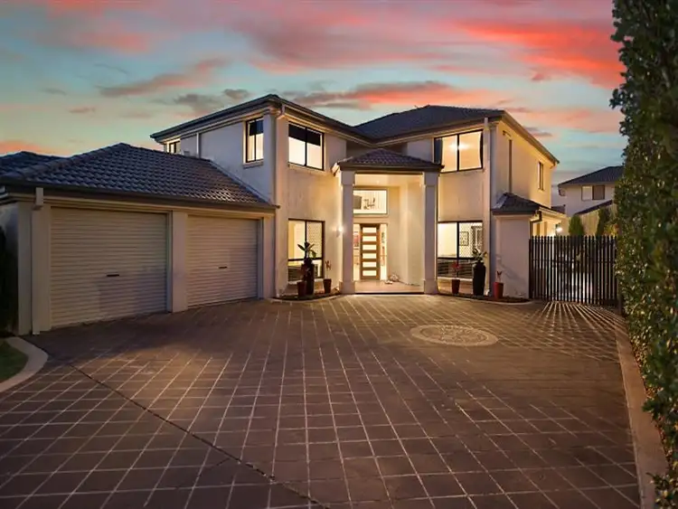 4 Capella Pl, Bridgeman Downs QLD