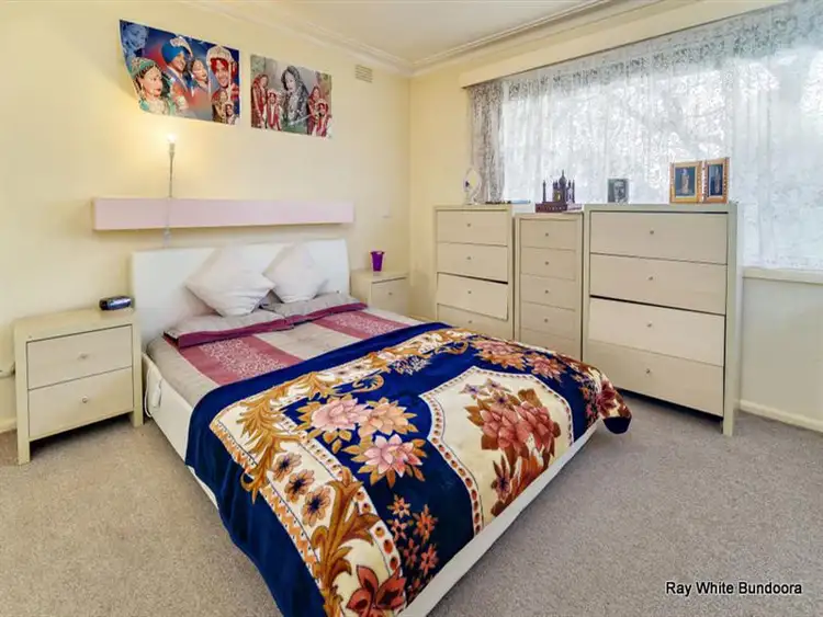 Fifth view of Homely house listing, 2 Oxford Dr, Bundoora VIC