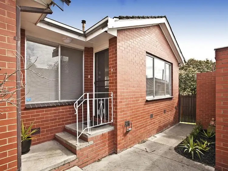 12/2B Orange Gr, Bayswater VIC