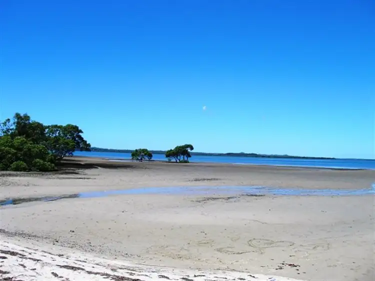 Second view of Homely house listing, 4 Seavista Ct, Victoria Point QLD