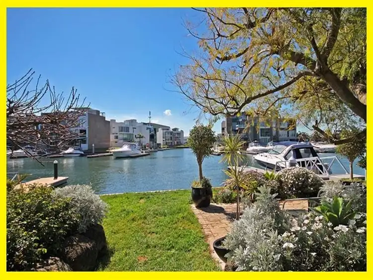 39 The Blvd, Patterson Lakes VIC