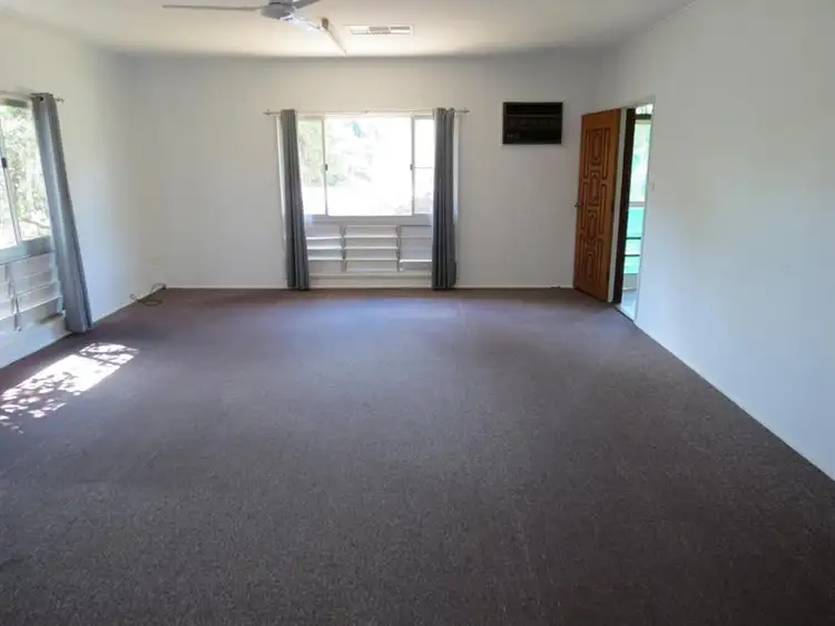 Fifth view of Homely house listing, 3 Charolais Pl, Emerald QLD