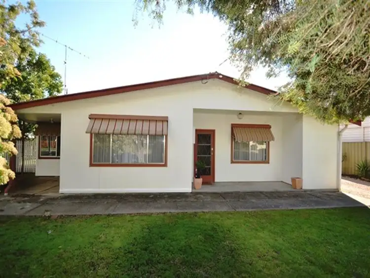6 Alfred, Seymour VIC