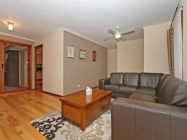 Sixth view of Homely house listing, 4 Dalbury Pl, Mill Park VIC
