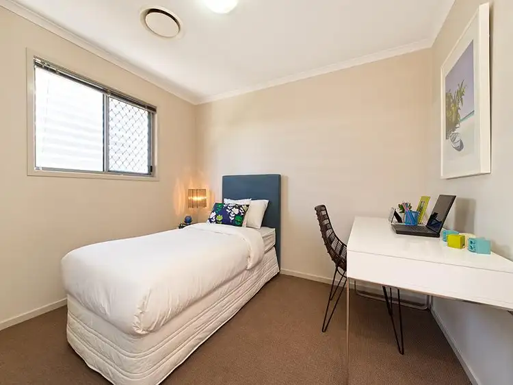 Fifth view of Homely townhouse listing, 13 Sinclair St, Moorooka QLD