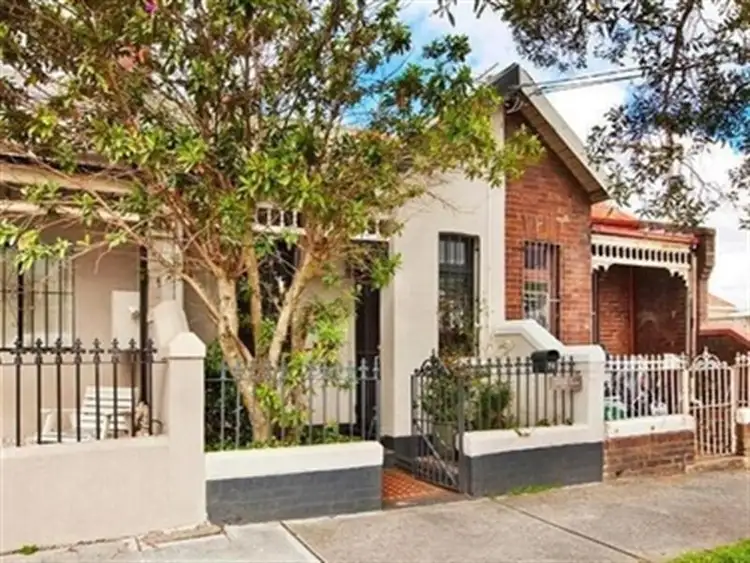 74 Holmwood St, Newtown NSW