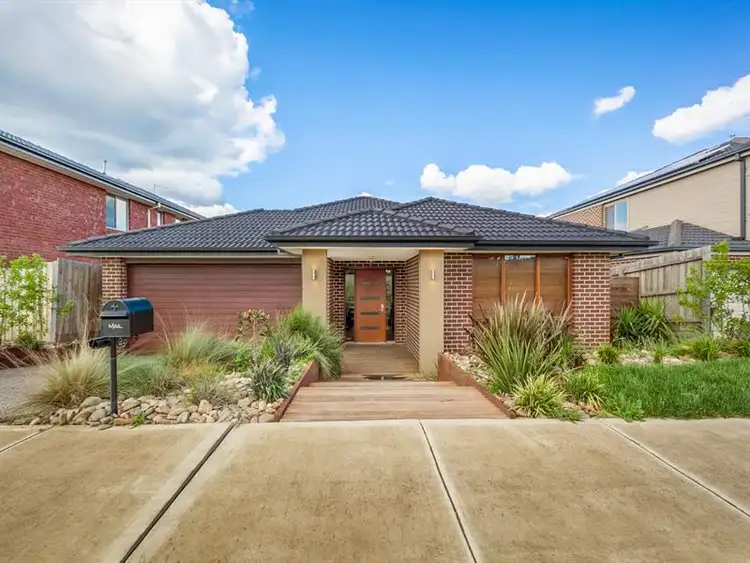 91 Cravens Rd, Mernda VIC