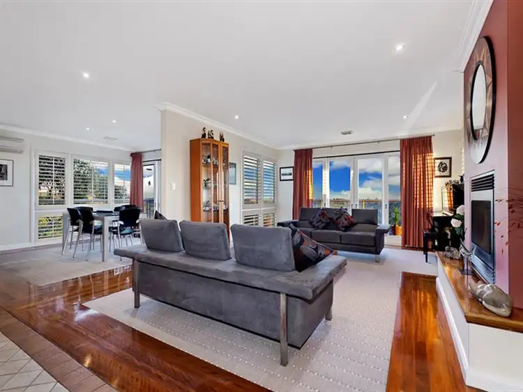 Fifth view of Homely house listing, 7 Curra Cl, Frenchs Forest NSW