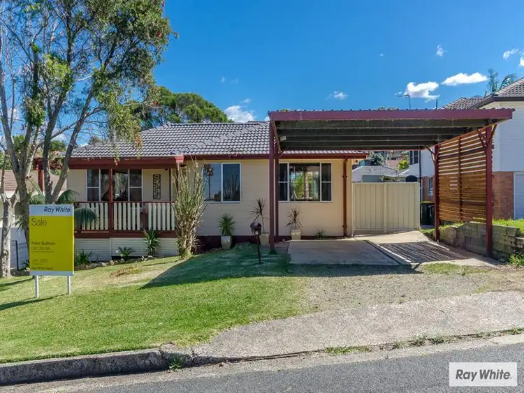 20 Blakemore Ave, Kanahooka NSW