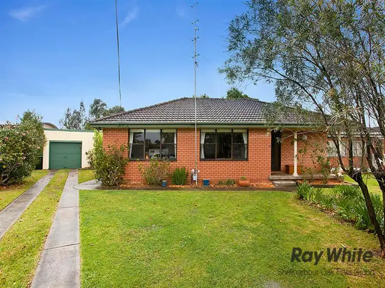8 Camelot Pl, Oak Flats NSW