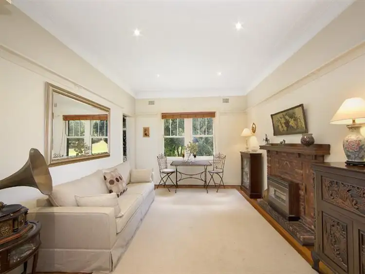 Second view of Homely house listing, 19 Ivy St, Wollstonecraft NSW