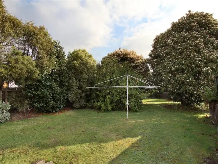 Third view of Homely house listing, 22 GLENDALE Ct, Kilsyth VIC
