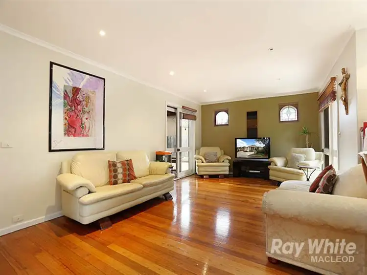 Second view of Homely house listing, 7 Appleblossom Ct, Viewbank VIC