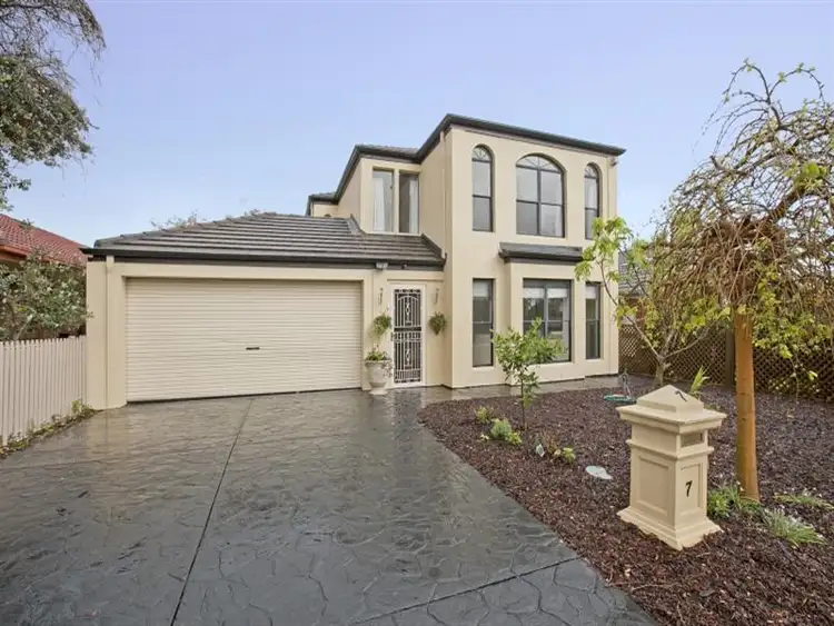 7 Abbey Cl, Holden Hill SA