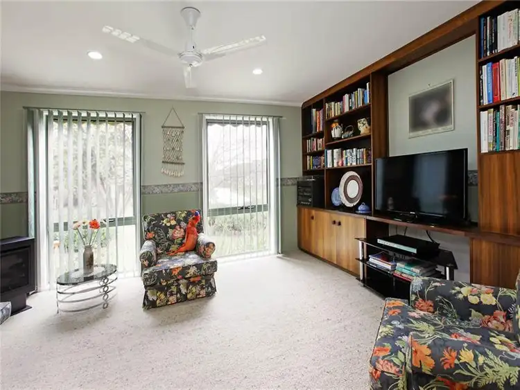 Second view of Homely house listing, 5 Mark St, Lara VIC