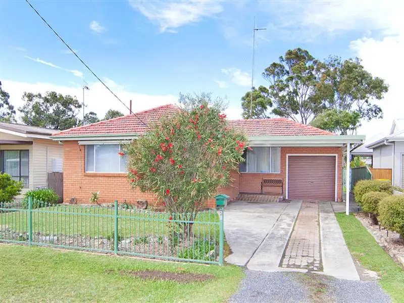 Main view of Homely house listing, 26 Armstrong Ave, Killarney Vale NSW