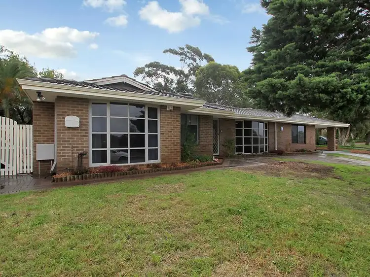 1 Carbridge Way, Duncraig WA