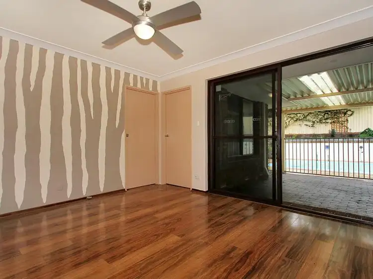Fifth view of Homely house listing, 1 Carbridge Way, Duncraig WA