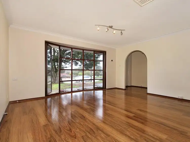Seventh view of Homely house listing, 1 Carbridge Way, Duncraig WA