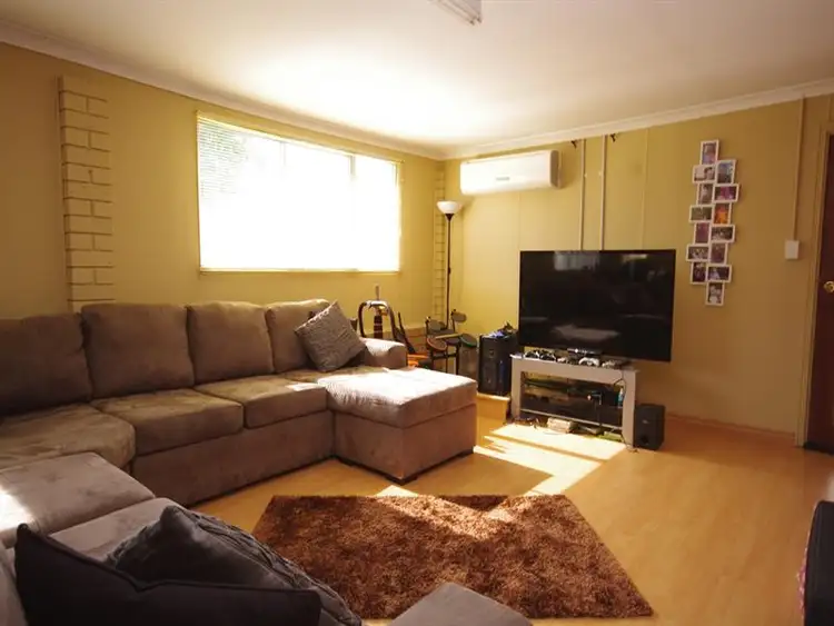 Sixth view of Homely house listing, 8 Indigo Cl, Mirrabooka WA