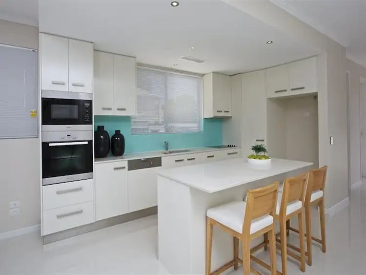 Seventh view of Homely townhouse listing, 4/114 The Esp, Paradise Point QLD