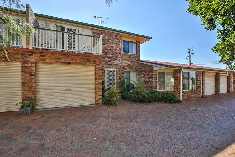 Unit 3, 240 Spring Street, Kearneys Spring QLD 4350