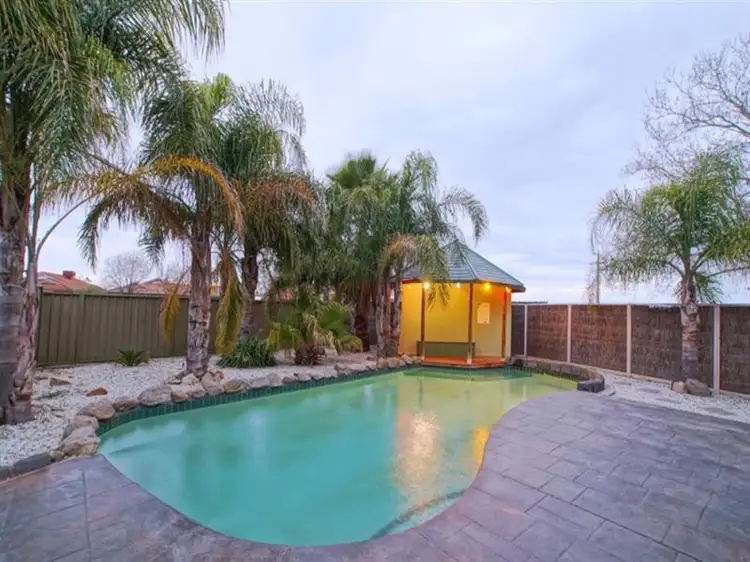 19 Annika Pl, Barnawartha VIC