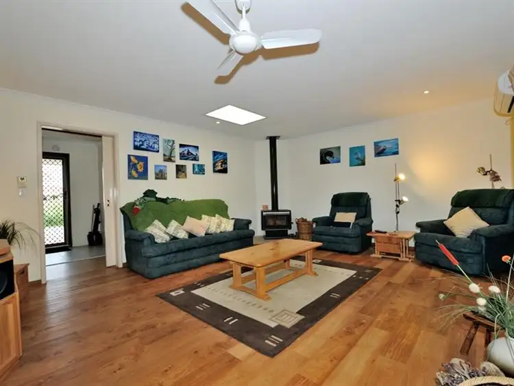 65 Leeuwin Pde, Rockingham WA